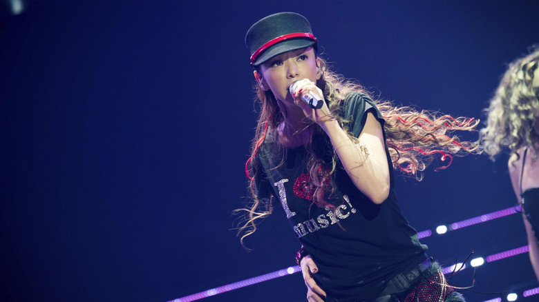 кадр из фильма WE ❤︎ NAMIE HANABI SHOW 前夜祭 〜 I❤︎OKINAWA/I❤︎MUSIC