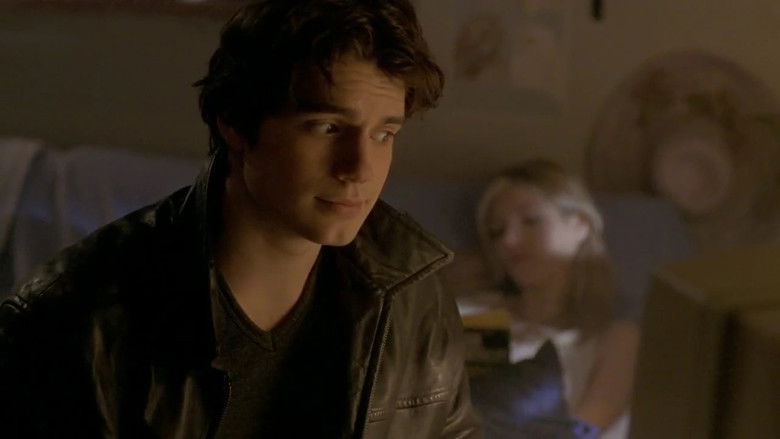 кадр из фильма Восставший из ада 8: Адский мир