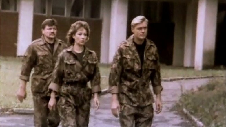 кадр из фильма Монстры