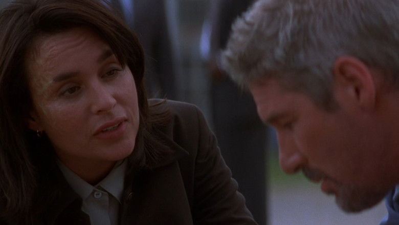 кадр из фильма Шакал