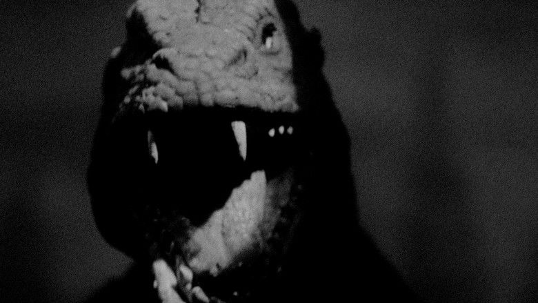 кадр из фильма Чудовище с глубины 20 000 морских саженей