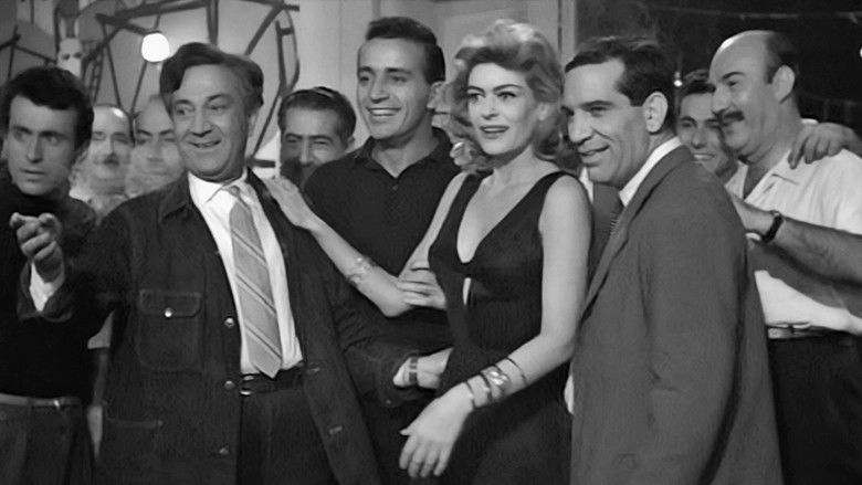 кадр из фильма Никогда в воскресенье