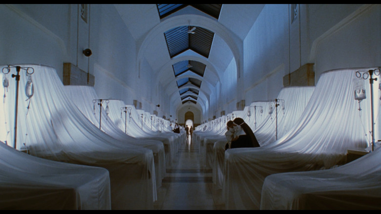 кадр из фильма Мутанты