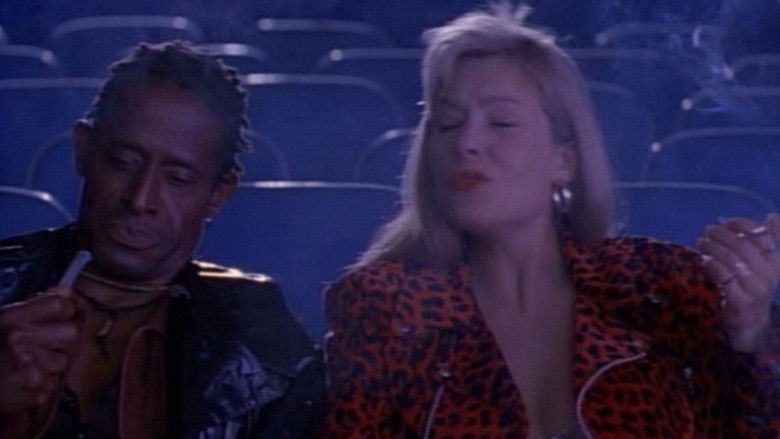 кадр из фильма Шлюха