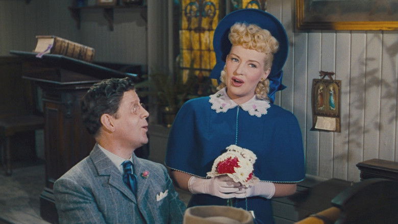 кадр из фильма The Beautiful Blonde from Bashful Bend