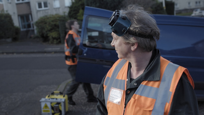 кадр из фильма Revenant Relocation Officers