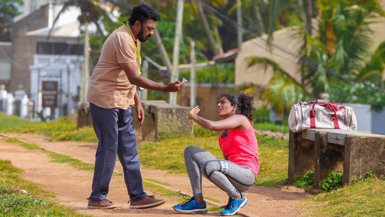 кадр из фильма උදුම්බරා