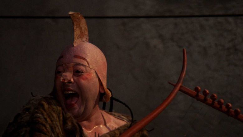 кадр из фильма Сатирикон Феллини