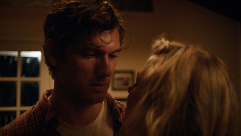 кадр из фильма Тёмные дороги