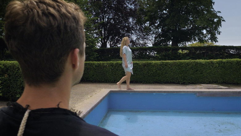 кадр из фильма She Decided Not to Remember