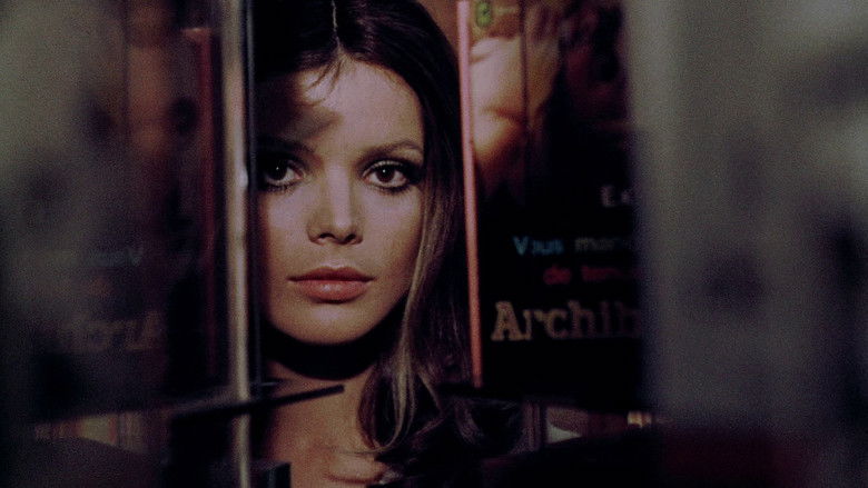 кадр из фильма Die Weibchen