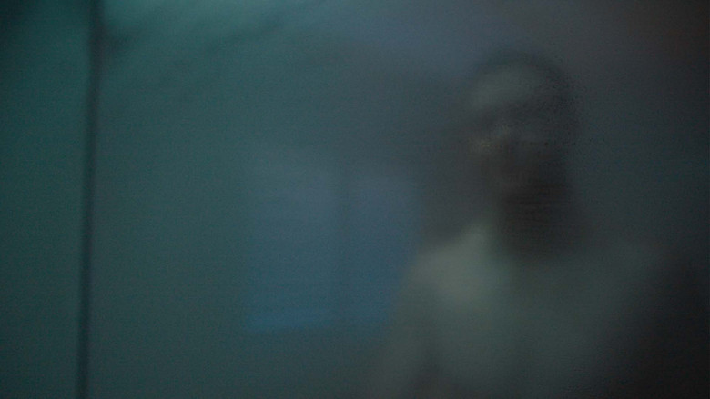 кадр из фильма I Don’t Like Thinking About Death