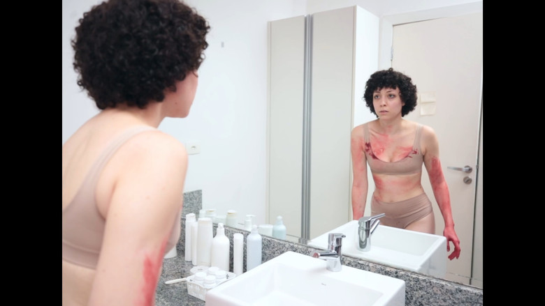 кадр из фильма DELIA