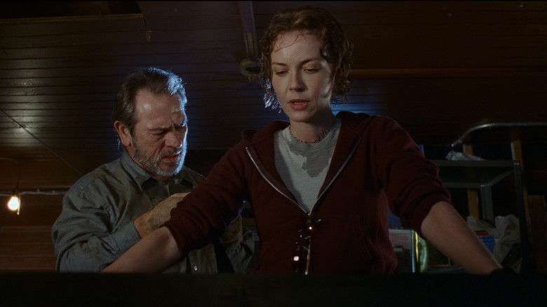 кадр из фильма Загнанный