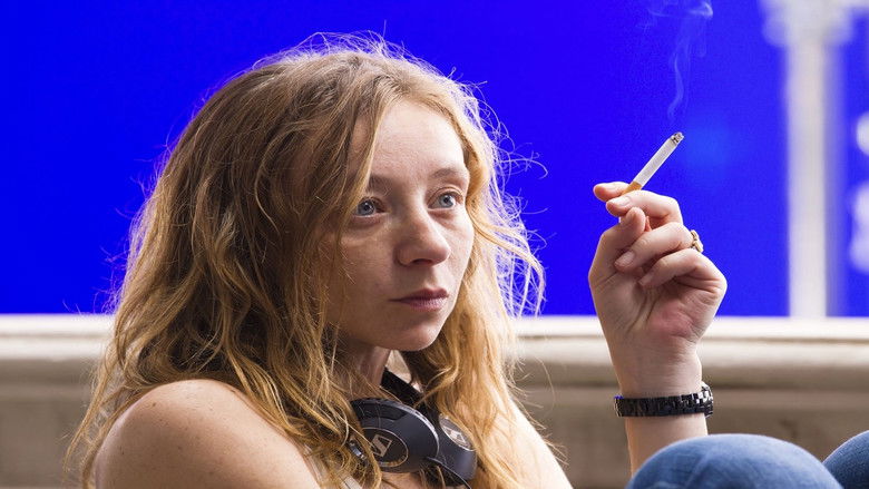 кадр из фильма Другая жизнь женщины