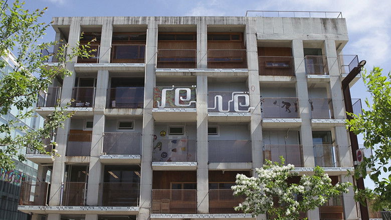 кадр из фильма 위대한 계약: 파주, 책, 도시