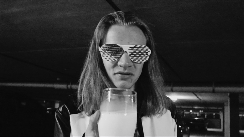 кадр из фильма Mr. Bread & Dr. Cheese in: The Milkman Caper