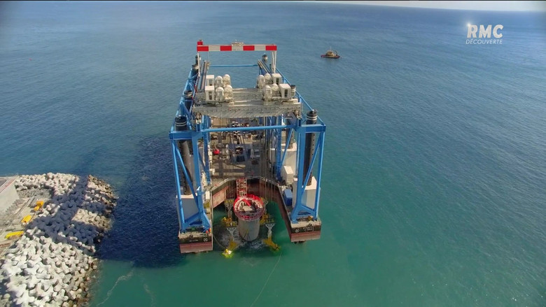 кадр из фильма Île de la Réunion - L'incroyable route qui défie l'Océan