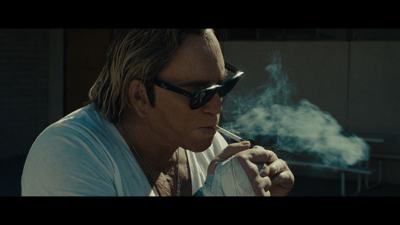 кадр из фильма Коммандо