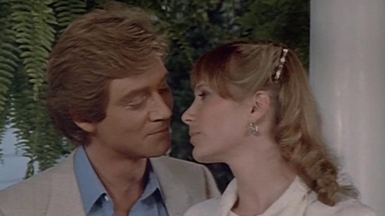 кадр из фильма Сверкающий цианид