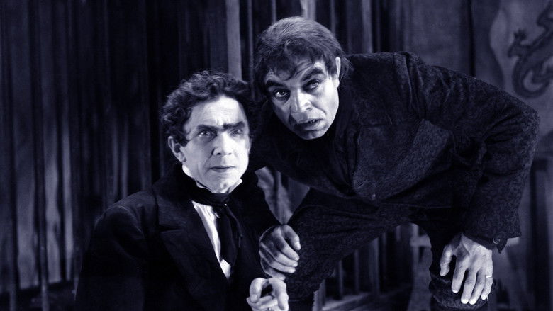 кадр из фильма Убийство на улице Морг