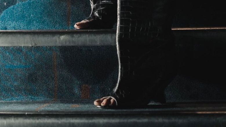 кадр из фильма In the Blue Light