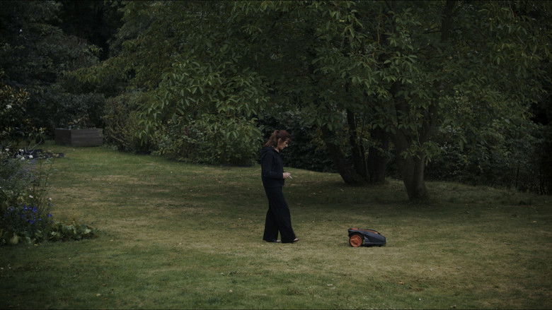 кадр из фильма Жизнь, полная безумия