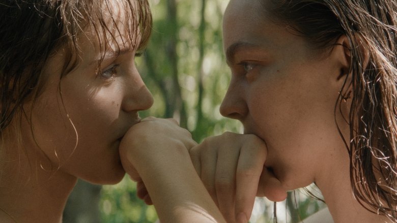 кадр из фильма Маленькие проблемные девочки