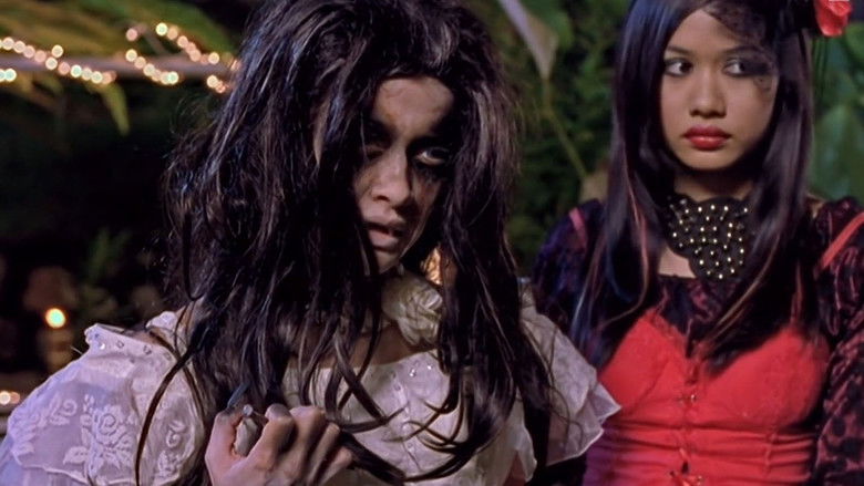 кадр из фильма Tolong! Awek Aku Pontianak