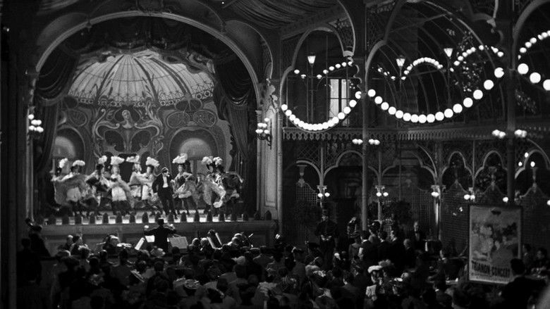 кадр из фильма Le silence est d'or