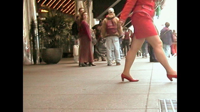 кадр из фильма Walk Don't Walk