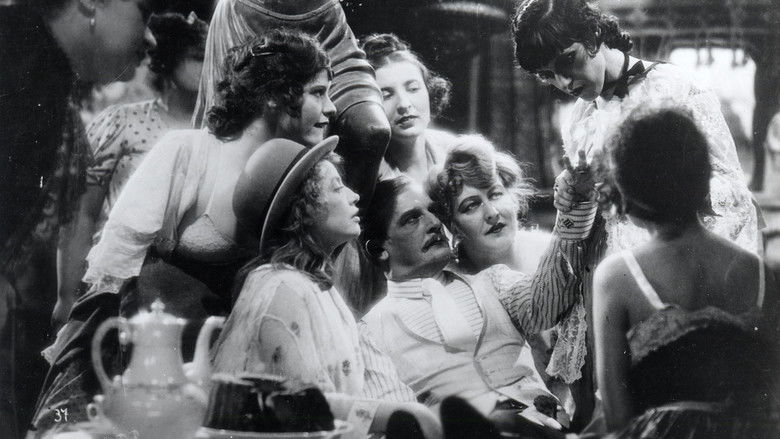 кадр из фильма L'Opéra de quat'sous