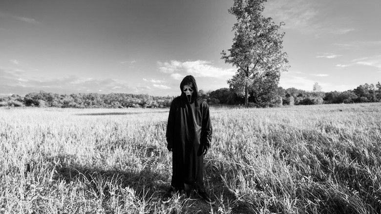 кадр из фильма KILLER GHOST