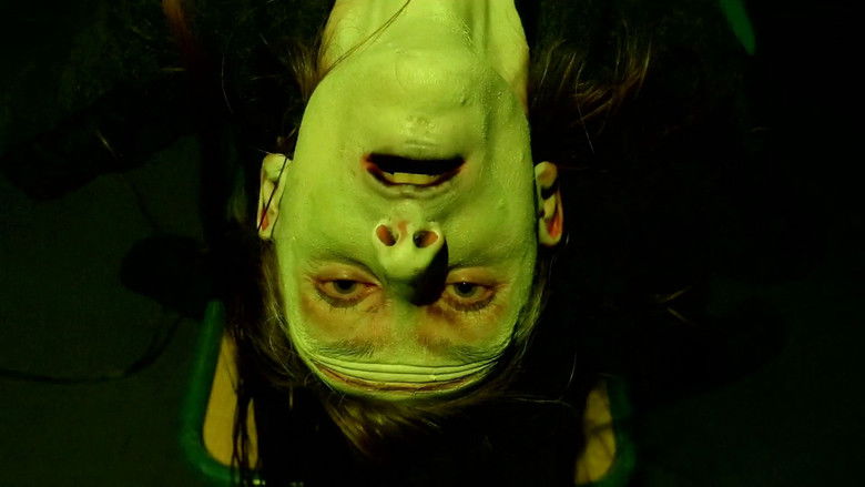 кадр из фильма Frankenstein Created Robyn