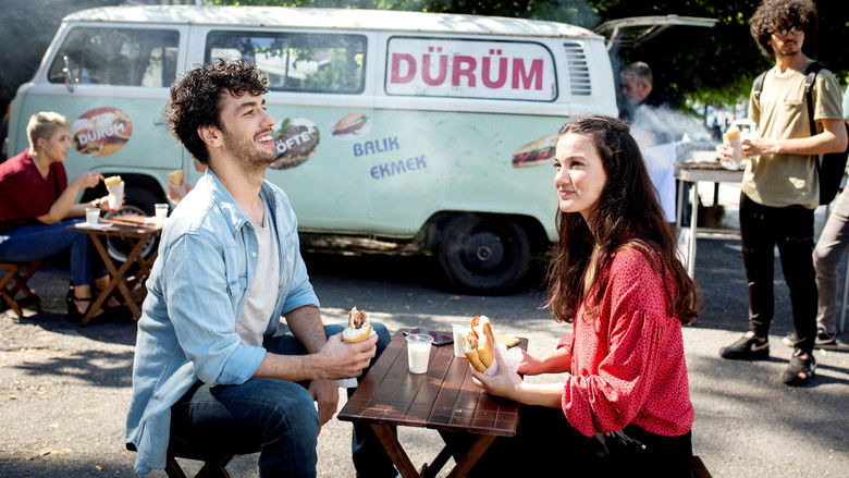 кадр из фильма Два типа людей