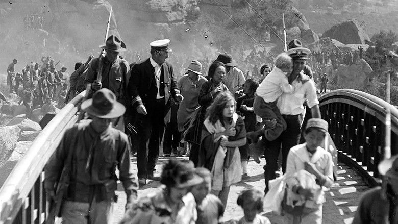 кадр из фильма Скажи это морпехам