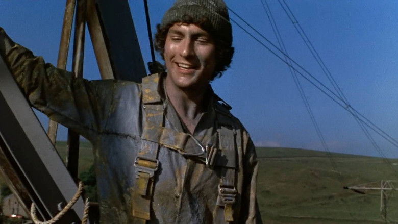 кадр из фильма Among Giants