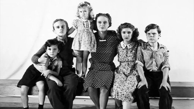 кадр из фильма Five Little Peppers And How They Grew