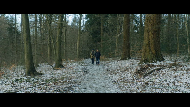 кадр из фильма Hunting Bears