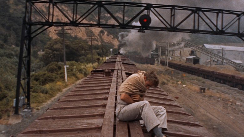 кадр из фильма К востоку от рая