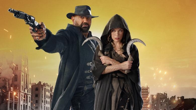 кадр из фильма В потерянных землях