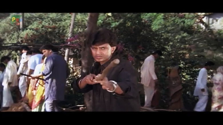 кадр из фильма Yugandhar