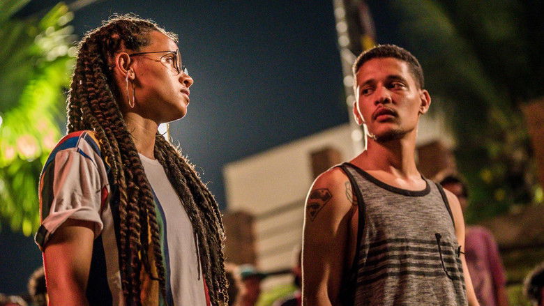 кадр из фильма Noites Alienígenas