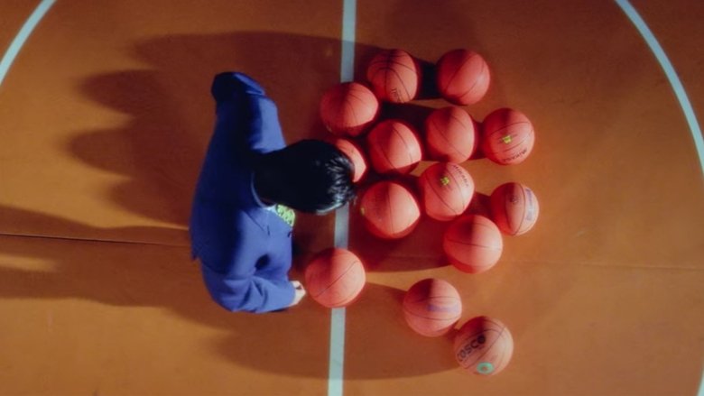 кадр из фильма Всё в жизни бывает