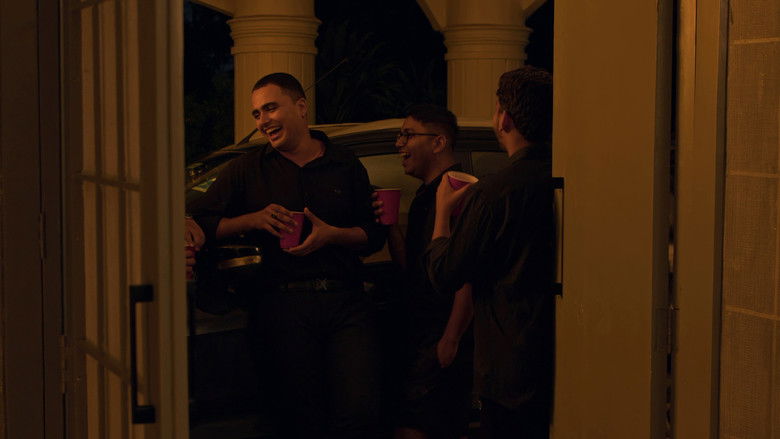 кадр из фильма Grey