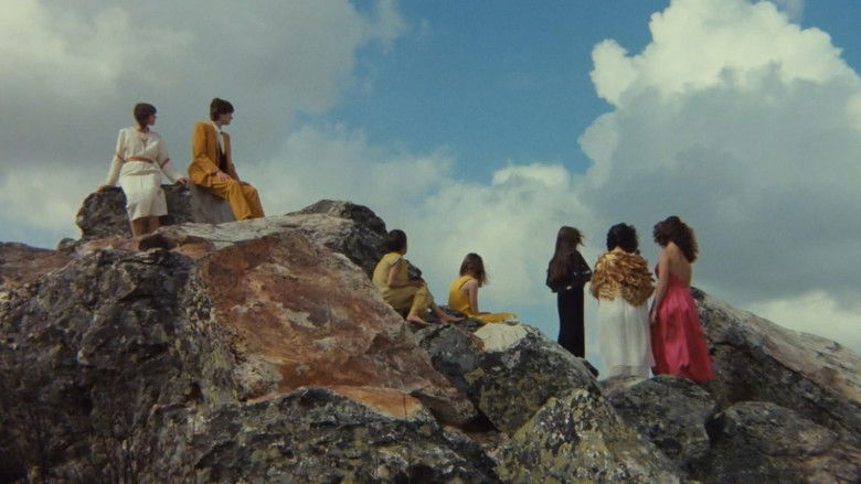 кадр из фильма Песчаная роза