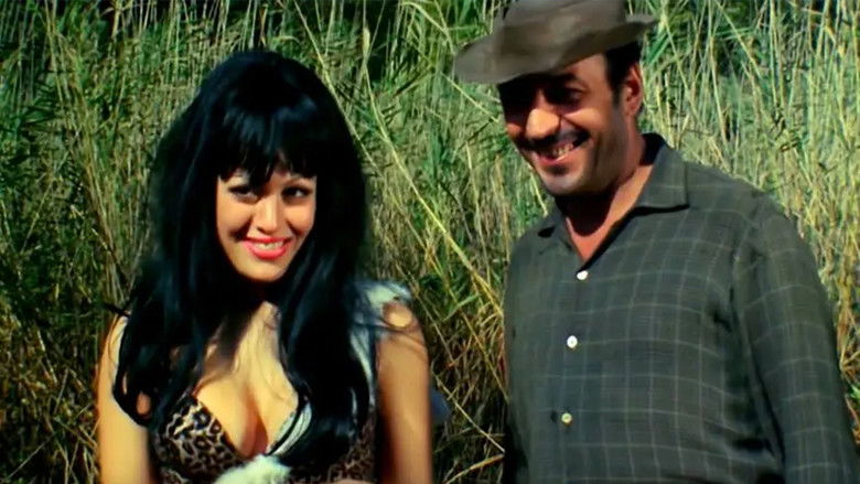 кадр из фильма Turist Ömer Yamyamlar Arasında