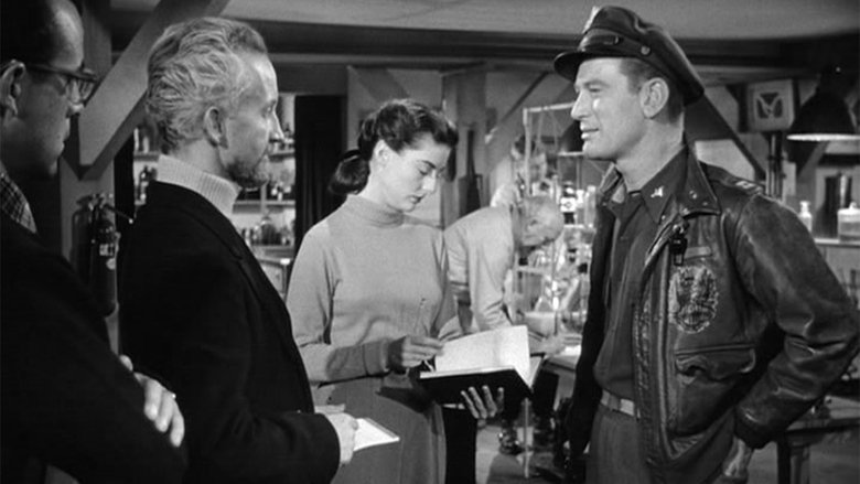 кадр из фильма Нечто