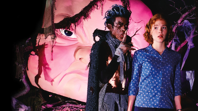 кадр из фильма Не заглядывай под кровать