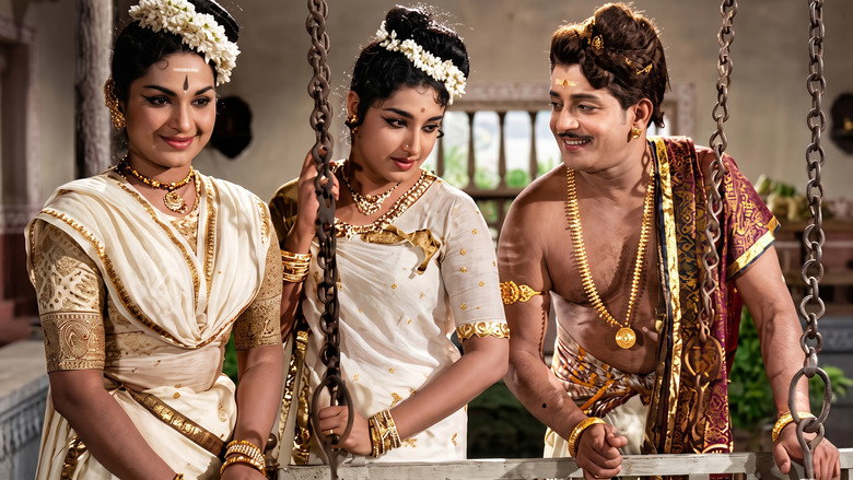 кадр из фильма തച്ചോളി ഒതേനൻ